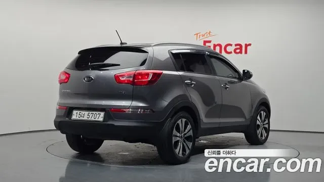 Kia Sportage, 2010 — фото 2