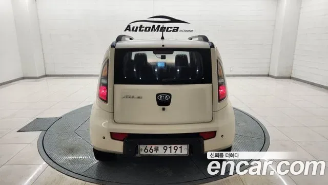 Kia Soul, 2010 — фото 4