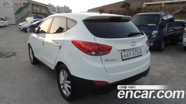 Hyundai Tucson ix, 2011 — фото 6
