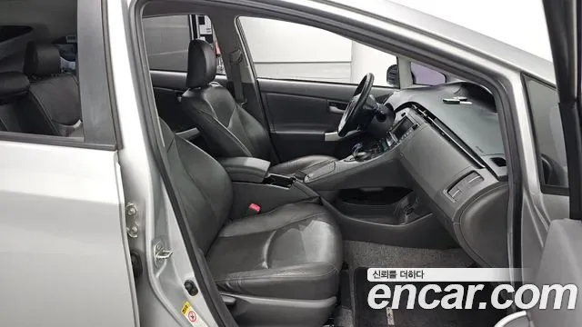 Toyota Prius, 2011 — фото 10