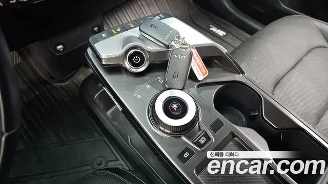 Kia Ev6, 2022 — фото 9