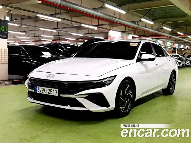 Hyundai Avante CN7