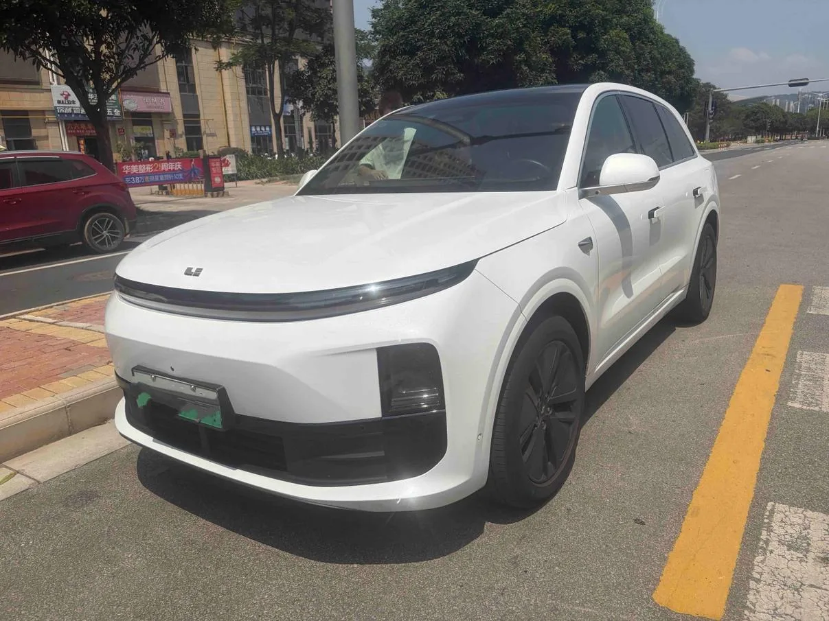 Li Auto Ideal L6