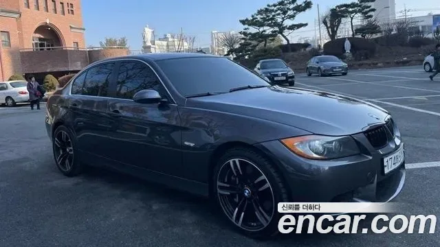 BMW 3-Series E90