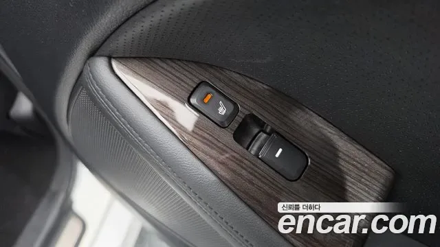 Kia K5, 2010 — фото 20