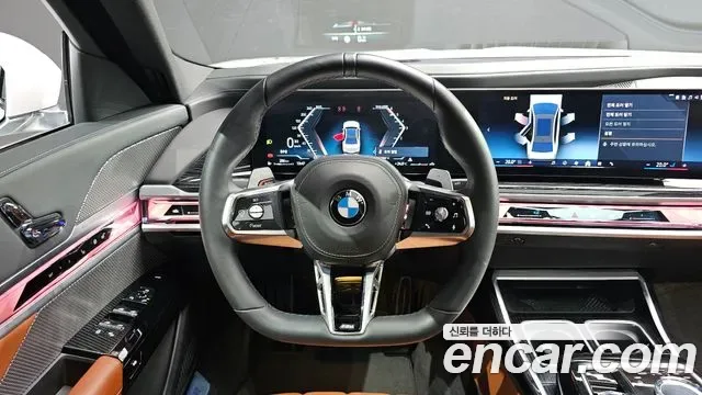 BMW 7-Series G70, 2025 — фото 12