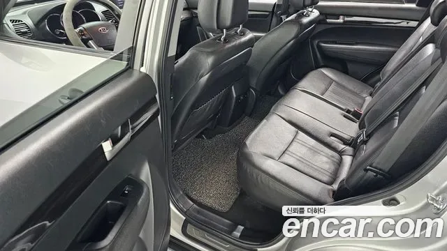 Kia Sorento, 2011 — фото 11