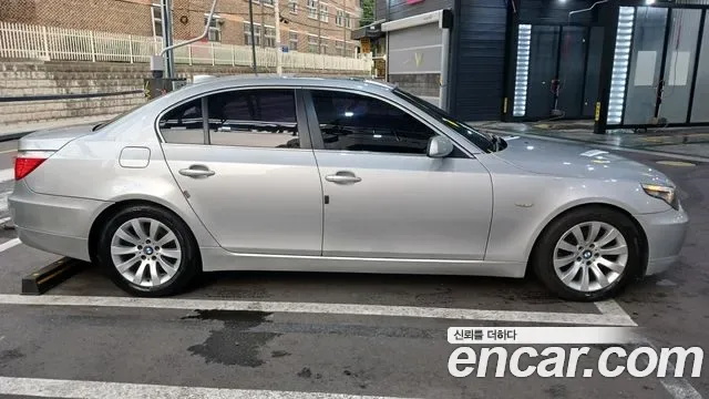 BMW 5-Series E60, 2008 — фото 12