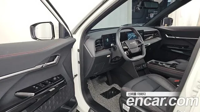 KG_Mobility_Ssangyong Actyon Activian, 2025 — фото 10