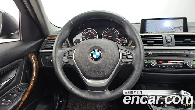 BMW 3-Series F30, 2013 — фото 12