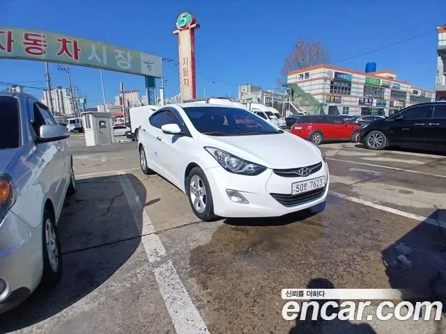 Hyundai Avante MD