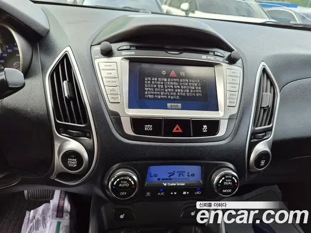 Hyundai Tucson ix, 2011 — фото 14