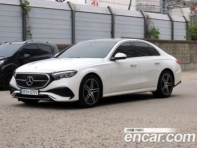 Mercedes-Benz E-Class W214