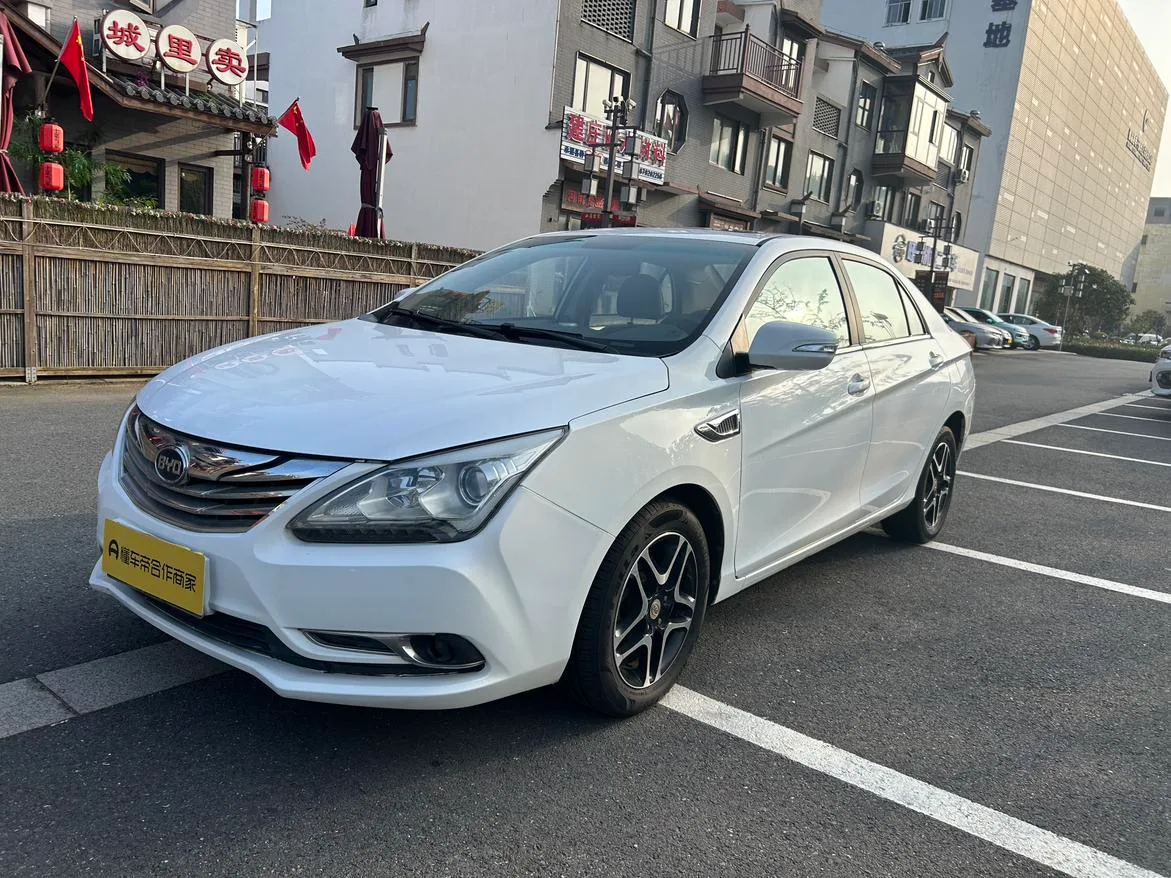 BYD G5