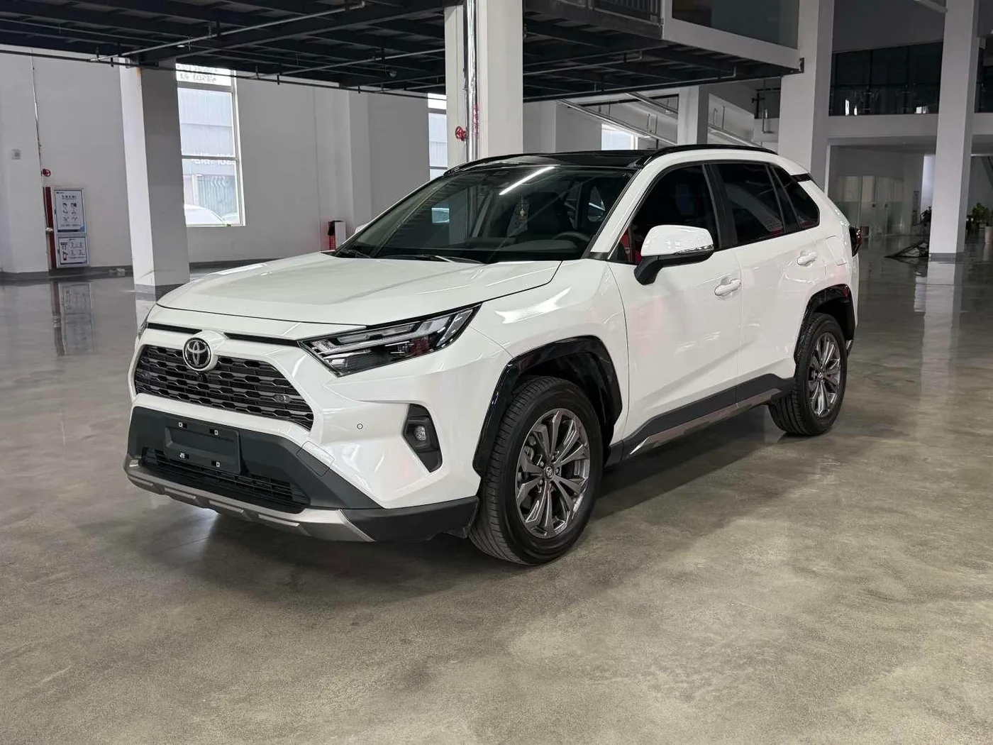 Toyota RAV4 Rongfang