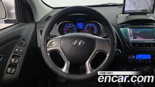 Hyundai Tucson ix, 2011 — фото 14