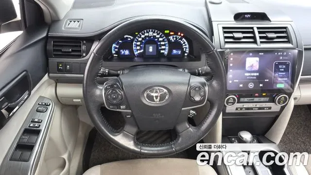 Toyota Camry, 2013 — фото 13