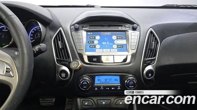 Hyundai Tucson ix, 2012 — фото 14