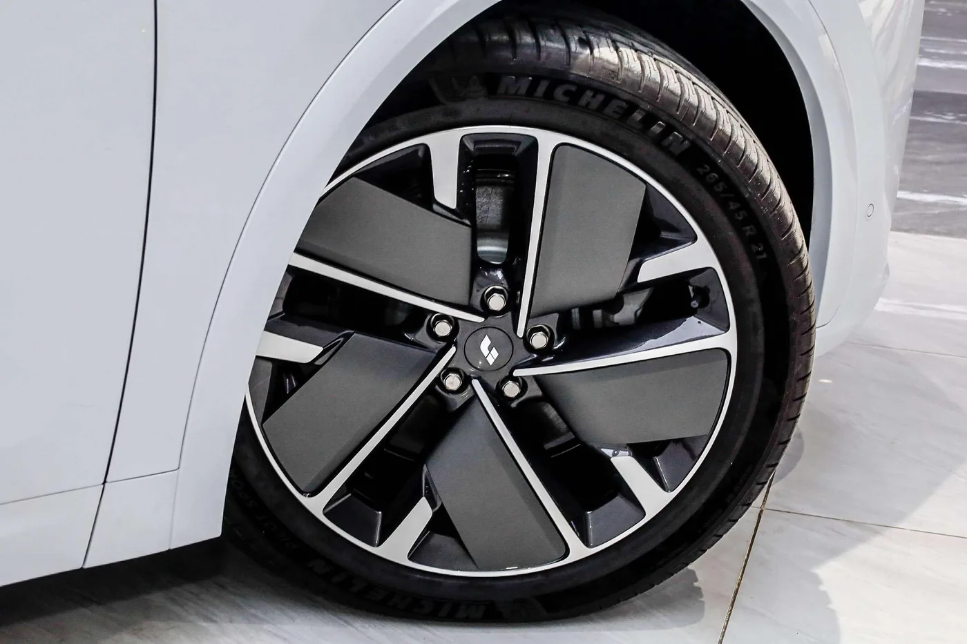 Li Auto Ideal L7, 2025 — фото 6