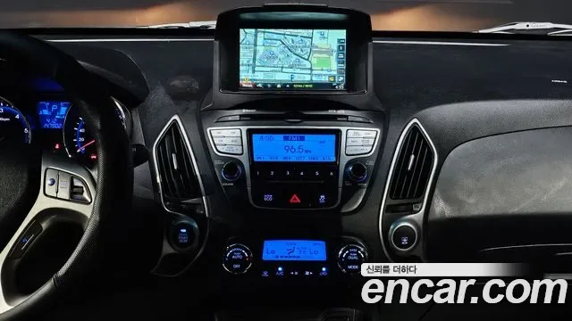 Hyundai Tucson ix, 2011 — фото 15