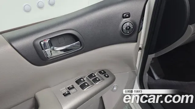 Kia Canival Carnival R, 2012 — фото 33