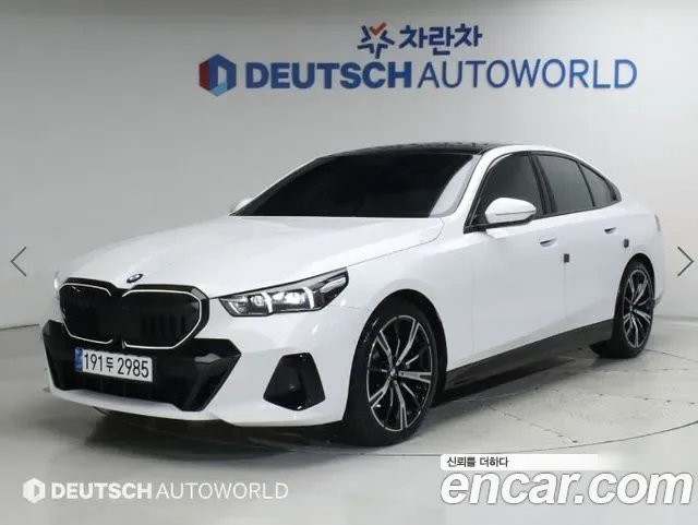 BMW 5-Series G60