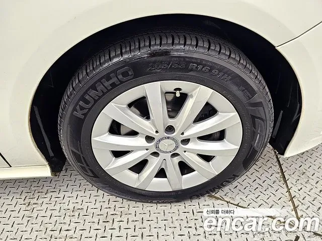 Mercedes-Benz B-Class W246, 2013 — фото 20