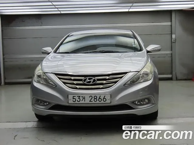 Hyundai Sonata YF Sonata, 2010 — фото 2