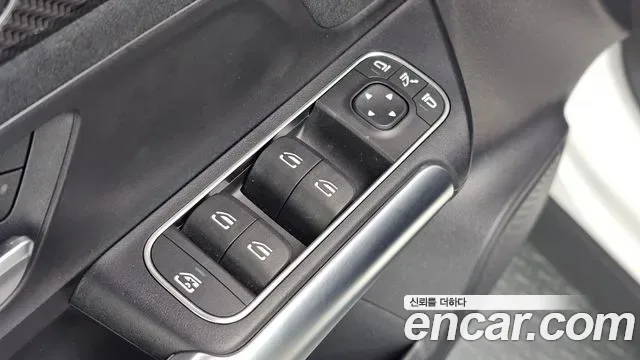 Mercedes-Benz Gla-Class H247, 2022 — фото 17