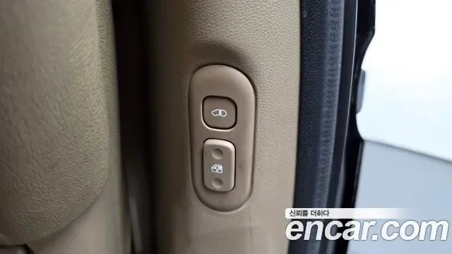 Kia Canival Carnival R, 2010 — фото 17