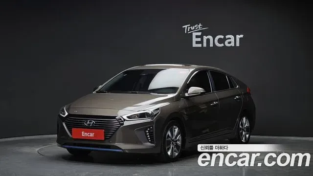 Hyundai Ioniq Ionic Hybrid