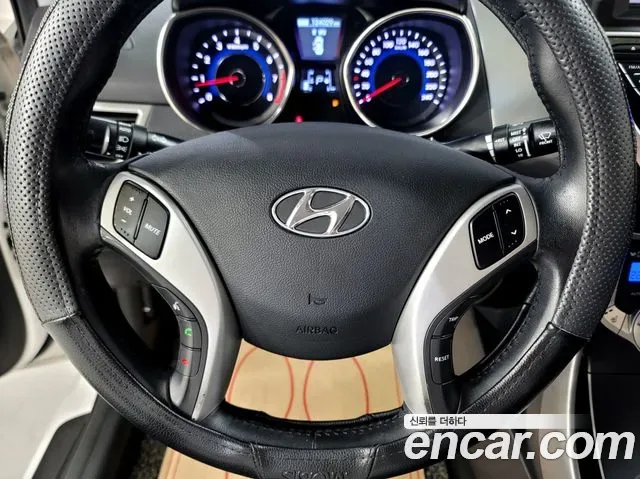 Hyundai Avante MD, 2011 — фото 11
