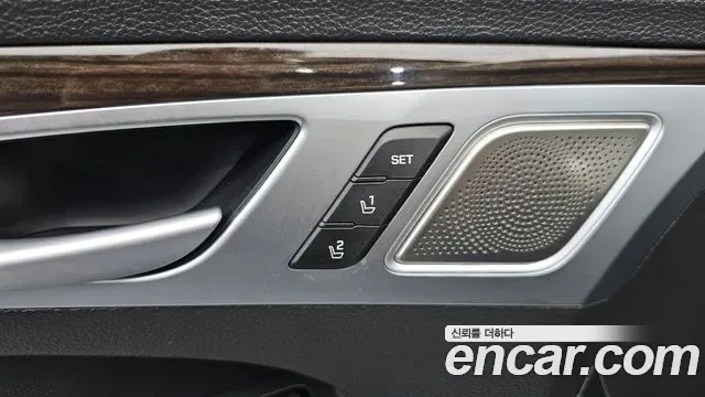 Genesis G80, 2016 — фото 33