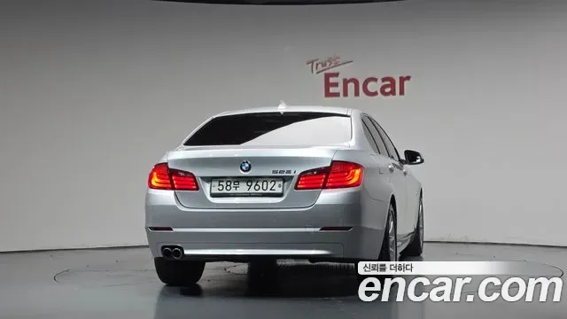 BMW 5-Series F10, 2013 — фото 4