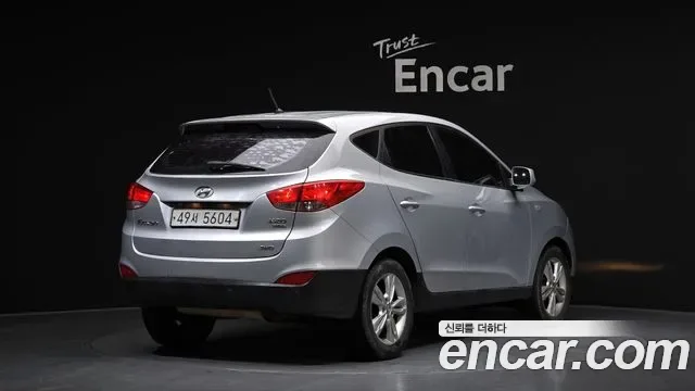 Hyundai Tucson ix, 2011 — фото 2