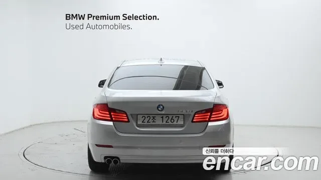BMW 5-Series F10, 2010 — фото 4