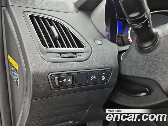 Hyundai Tucson ix, 2012 — фото 15