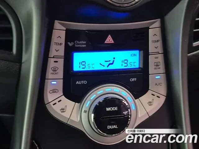 Hyundai Avante MD, 2010 — фото 15