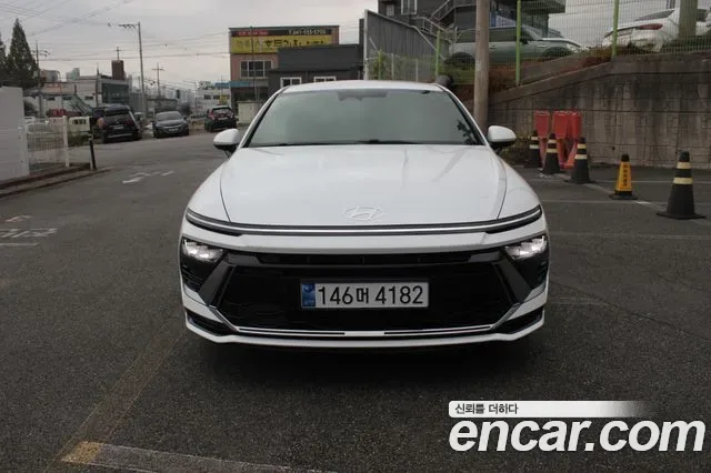 Hyundai Sonata De Edge (DN8)