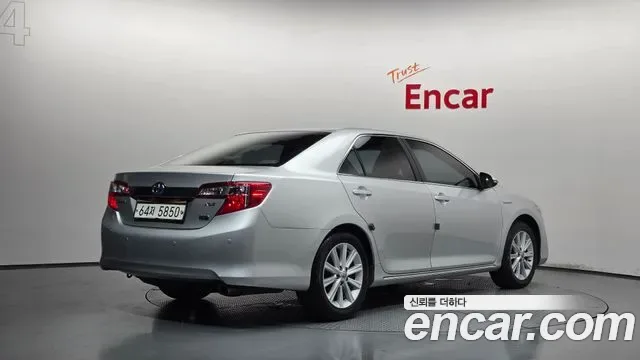 Toyota Camry, 2012 — фото 2