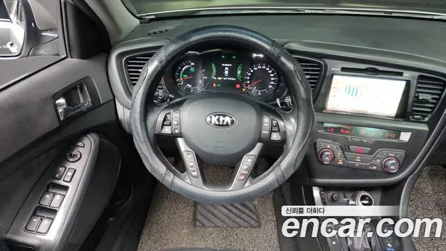 Kia K5 Hybrid, 2013 — фото 14