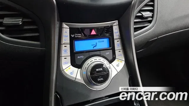 Hyundai Avante MD, 2011 — фото 18