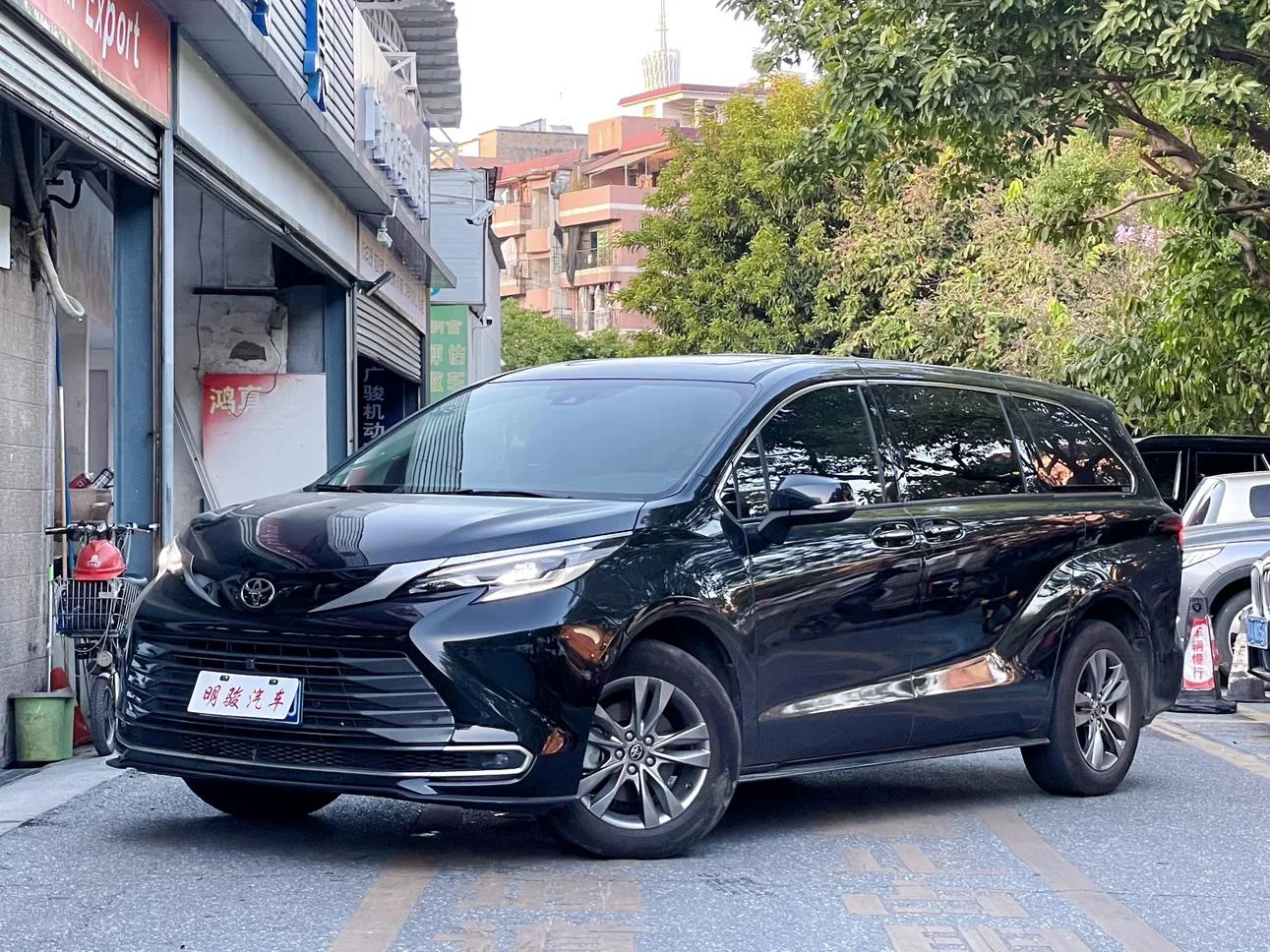 Toyota Senna