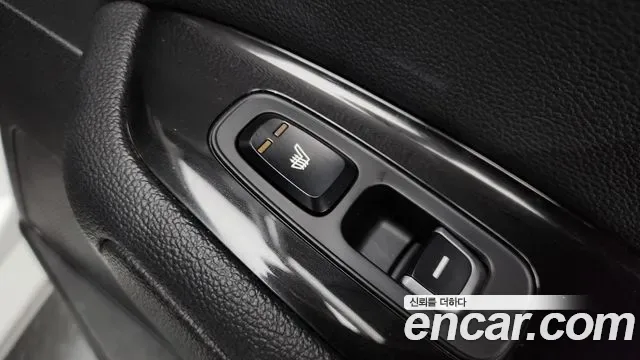 Kia K5 Hybrid, 2016 — фото 19