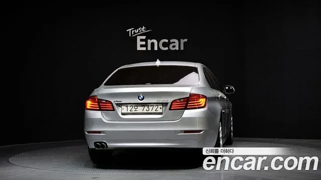BMW 5-Series F10, 2013 — фото 4