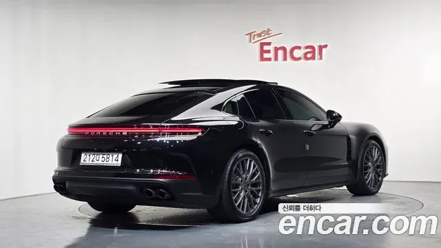 Porsche Panamera 976, 2025 — фото 2
