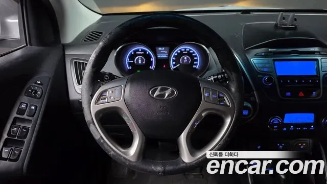 Hyundai Tucson ix, 2011 — фото 12