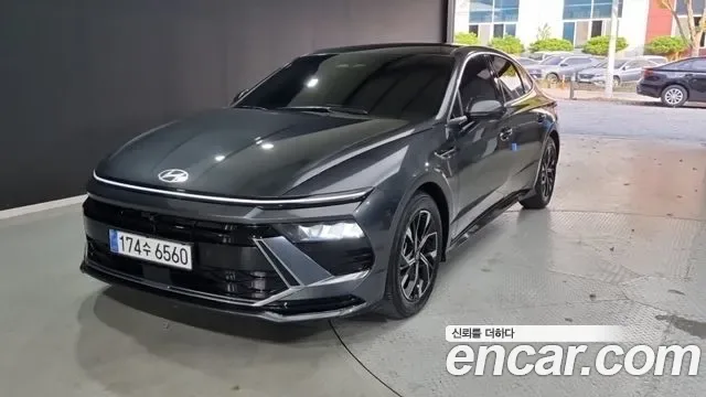 Hyundai Sonata De Edge (DN8)