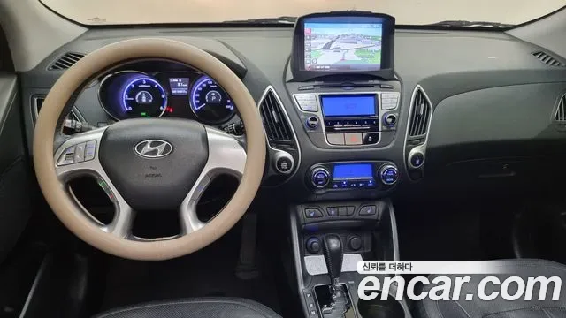 Hyundai Tucson ix, 2010 — фото 10