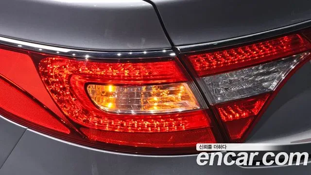 Hyundai Grandeur HG Hybrid, 2016 — фото 23